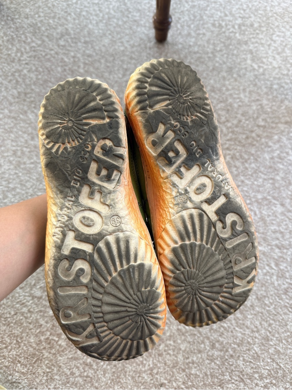 Women’s Vintage Learher Shoes - Picture 5 of 5